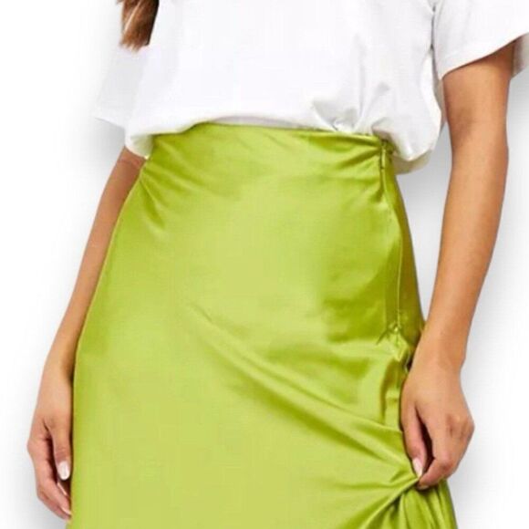 Boohoo Satin Slip Skirt - Picture 1 of 8